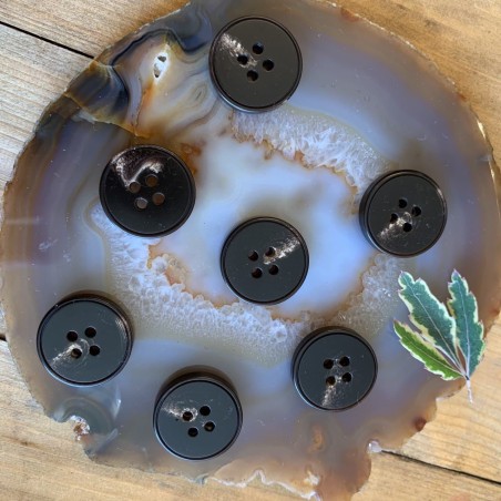 Пуговицы костюмные коричневые 20 мм