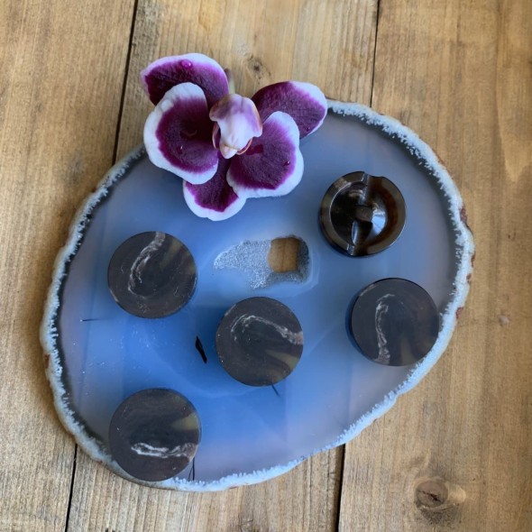 Пуговицы костюмные серо-коричневые  21 мм на плоской ножке