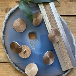 Пуговицы металлические золотистые матовые