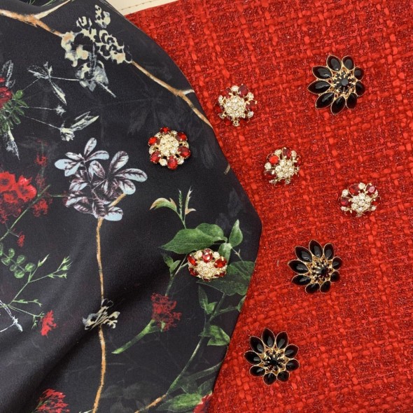 Ткань шёлк 100% полупрозрачный, шелковая органза с цветочным принтом