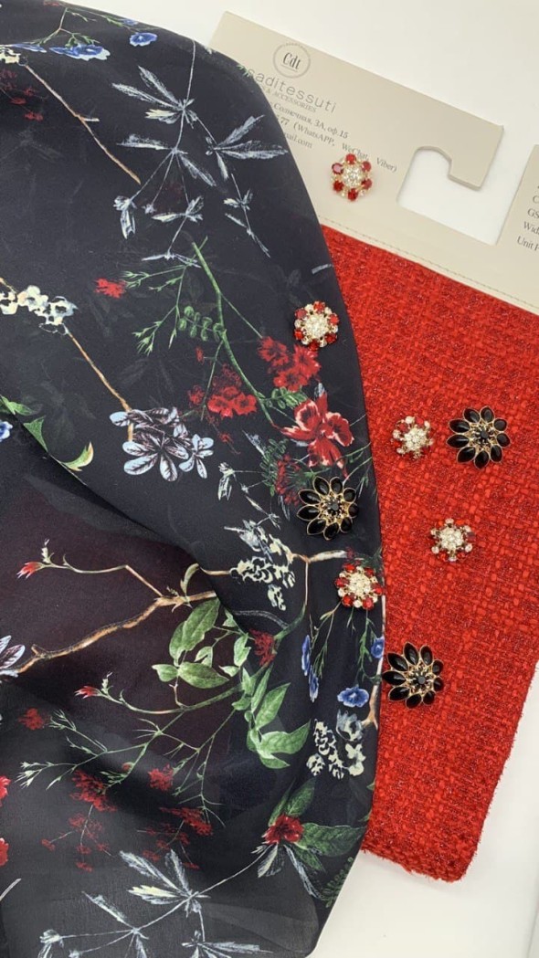 Ткань шёлк 100% полупрозрачный, шелковая органза с цветочным принтом