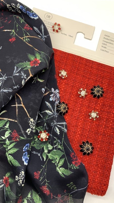 Ткань шёлк 100% полупрозрачный, шелковая органза с цветочным принтом