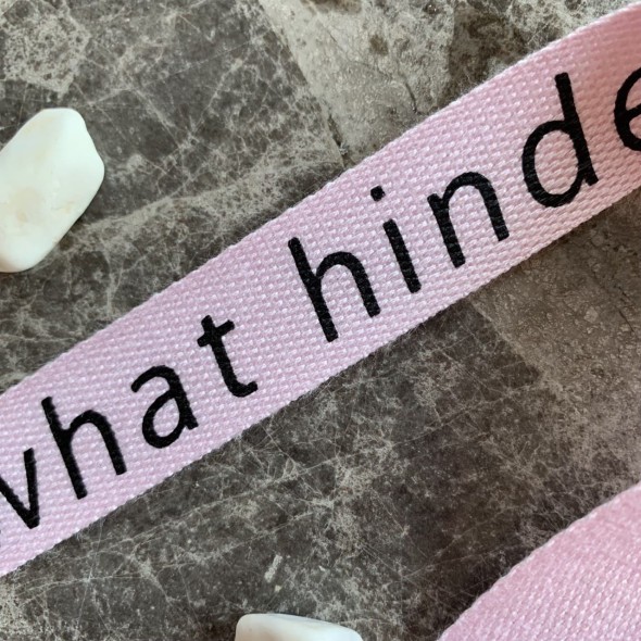 Лента киперная мягкая светло-розовая с принтом,