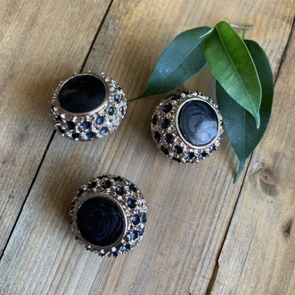 Металлические пуговицы на ножке, золотистые с чёрной эмалью