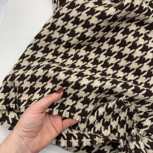 Твид гусиные лапки в коричнево-бежевых тонах с тонкими нитями золотистого люрекса