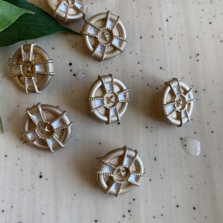 Пуговицы из лёгкого металла золотистые 20 мм