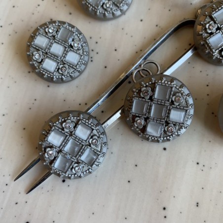 Пуговицы из лёгкого металла цвета матового серебра с перламутровыми вставками,  25 мм