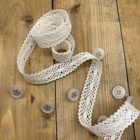 Кружево хлопковое ажурное молочное 15 мм