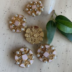 Пуговицы металлические золотистые в форме снежинки с розовыми вставками,25 мм