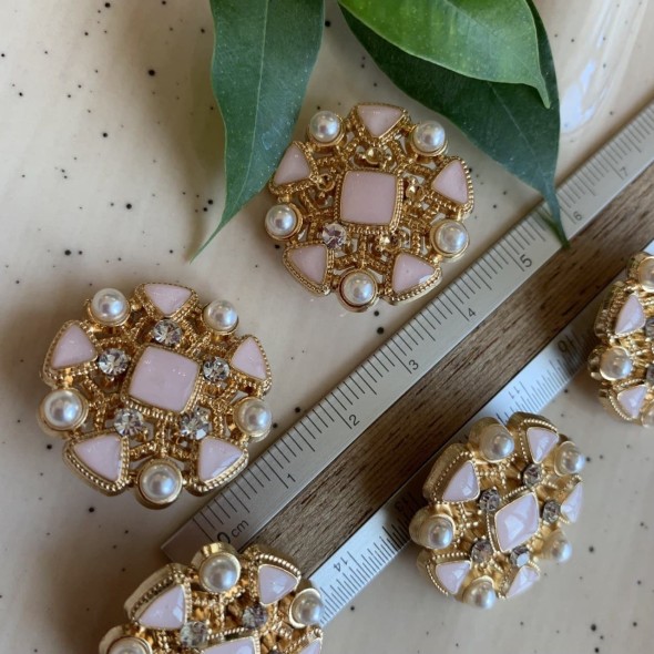 Пуговицы металлические золотистые в форме снежинки с розовыми вставками,25 мм