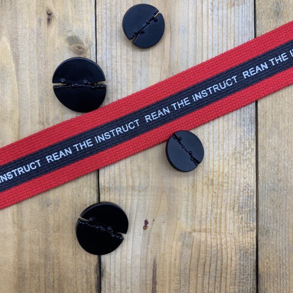 Тесьма репсовая плотная с контрастным принтом 2.5 см