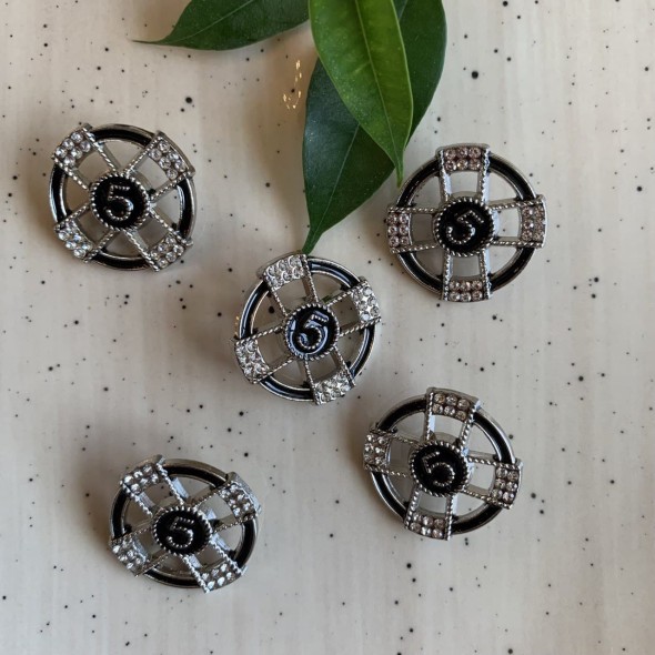 Серебристые пуговицы с чёрной эмалью и мелкими стразами, 25 мм