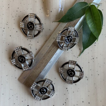 Серебристые пуговицы с чёрной эмалью и мелкими стразами, 25 мм