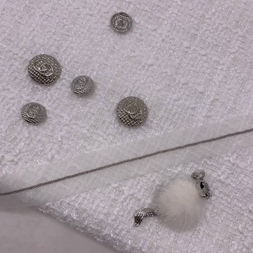 Ткань твид классический белый с блестящей нитью в тон