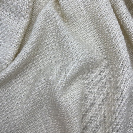Твид однотонный классический сливочно-молочный с блестящей нитью в тон