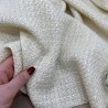 Твид однотонный классический сливочно-молочный с блестящей нитью в тон