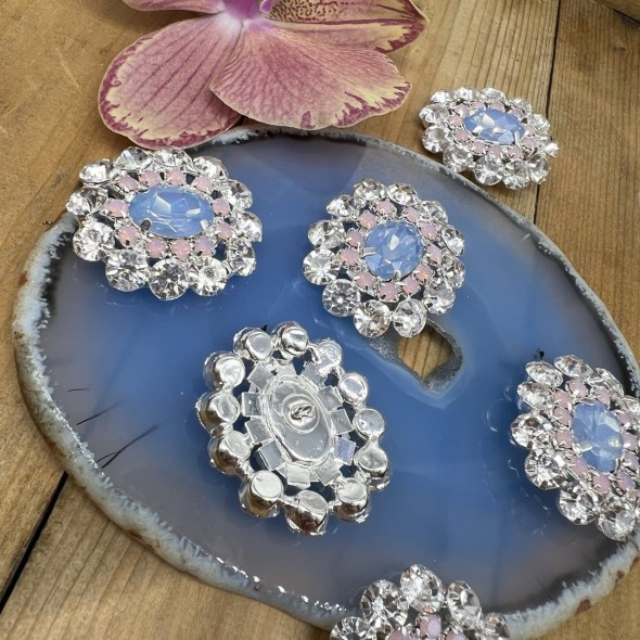 Овальные пуговицы со стразами ярко-голубого цвета