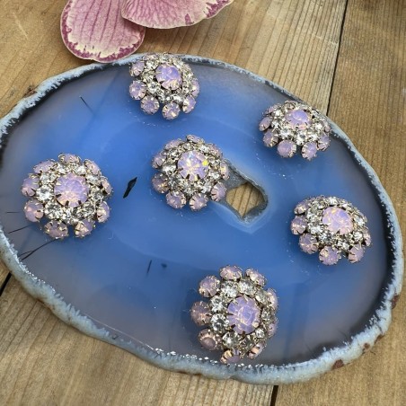 Пуговицы с матовыми светло-розовыми стразами в оправе из серебристого металла, 22 мм