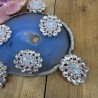 Овальные пуговицы со стразами бледно- голубого цвета