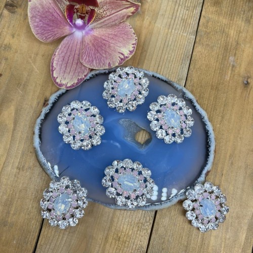 Овальные пуговицы со стразами бледно- голубого цвета