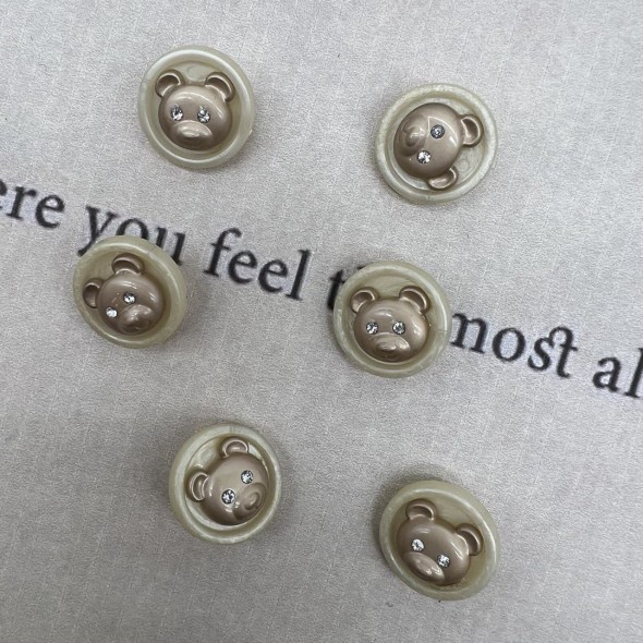 Пуговицы пластик на ножке молочные с золотистыми мишками, 18 мм