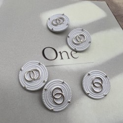 Пуговицы металлические белые с золотистыми кольцами, 25 мм