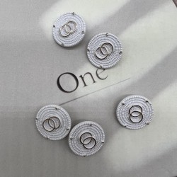 Пуговицы металлические белые с золотистыми кольцами, 18 мм