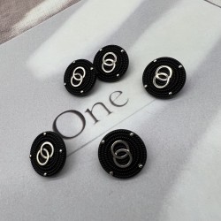 Пуговицы металлические чёрные с золотистыми кольцами, 18 мм