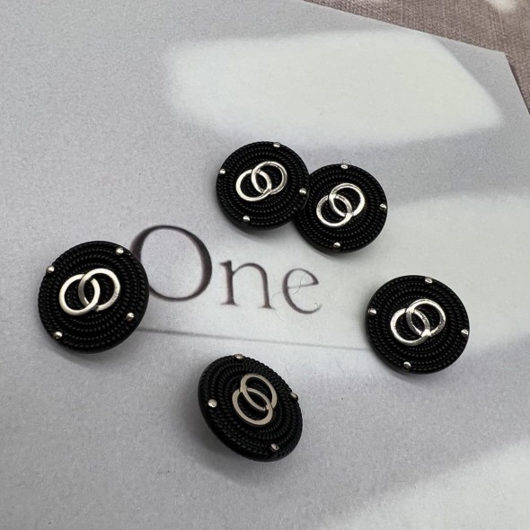 Пуговицы металлические чёрные с золотистыми кольцами, 18 мм