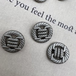 Пуговицы объемные с рифленой поверхностью, матовые серебряные на ножке, 25 мм