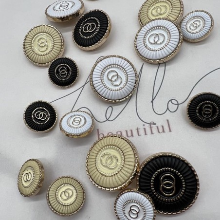 Пуговицы металлические золотистые с кремовой эмалью, 25 мм