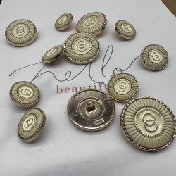 Пуговицы металлические золотистые с кремовой эмалью, 18 мм