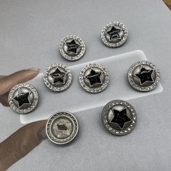 Пуговицы металлические серебристые со звездой и мелкими стразами, 18 мм