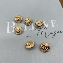 Пуговицы золотистые метал на ножке, с рифленой поверхностью,18 мм