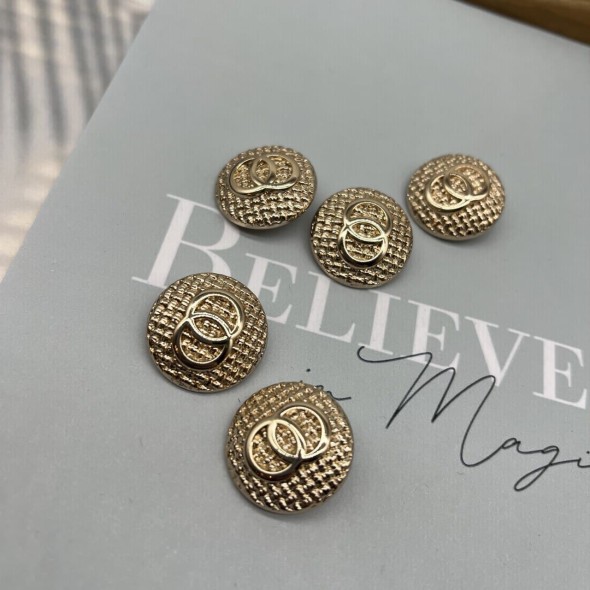 Пуговицы золотистые метал на ножке, с рифленой поверхностью, 25 мм