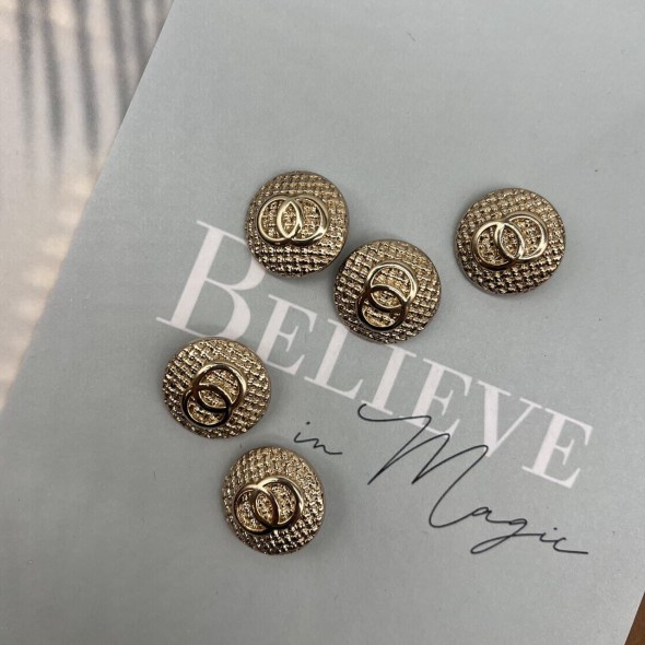 Пуговицы золотистые метал на ножке, с рифленой поверхностью, 25 мм