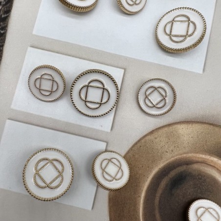 Пуговицы золотистые с молочной эмалью и графическим рисунком, на ножке, 18 мм