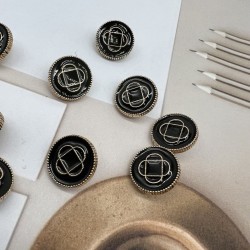 Пуговицы золотистые с чёрной эмалью и графическим рисунком, на ножке