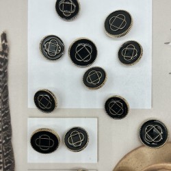 Пуговицы золотистые с чёрной эмалью и графическим рисунком, пуговицы на ножке, 20 мм