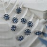 Пуговицы серебристый метал со стразами нежно-голубого цвета, на ножке, 12 мм