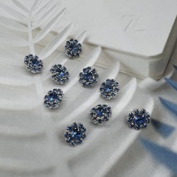 Пуговицы серебристый метал со стразами нежно-голубого цвета, на ножке, 12 мм