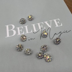 Пуговицы серебристый метал со стразами хамелеон, на ножке, 12 мм