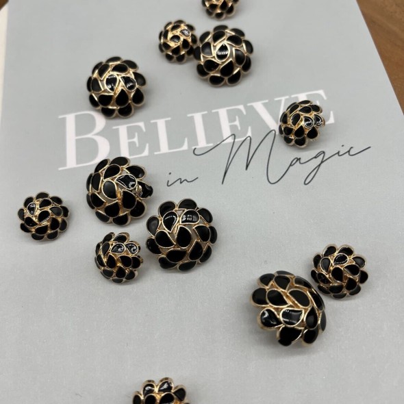 Пуговицы металлические золотистые со вставками чёрной эмали, 23 мм