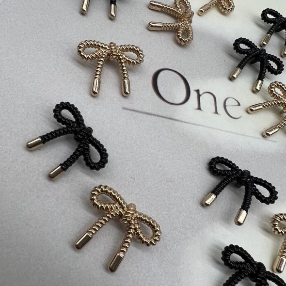 Пуговицы металл на ножке в виде бантиков чёрного цвета, 23 мм