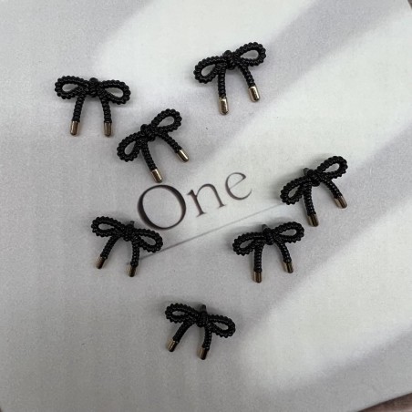 Пуговицы металл на ножке в виде бантиков чёрного цвета, 23 мм