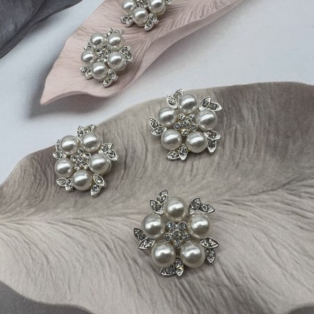 Пуговицы метал с жемчугом в виде цветов, на ножке, 23 мм