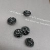 Пуговицы темное серебро с чёрным перламутром, декорированы мелкими стразами, 23 мм