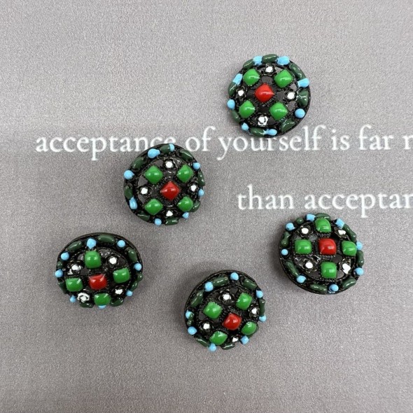 Пуговицы тёмный металл с яркой разноцветной эмалью, 17 мм