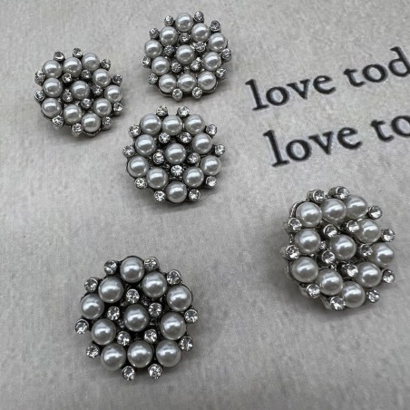 Пуговицы металл со стразами и жемчугом