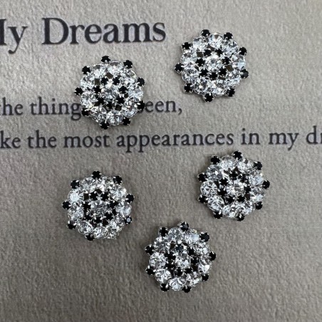 Пуговицы металл с чёрными и прозрачными стразами